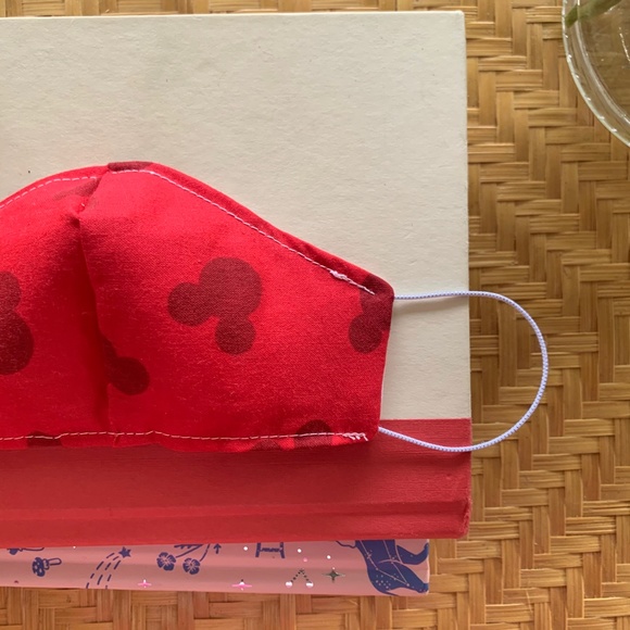 Sold on Etsy Minnie Mouse Face Mask - Picture 6 of 6